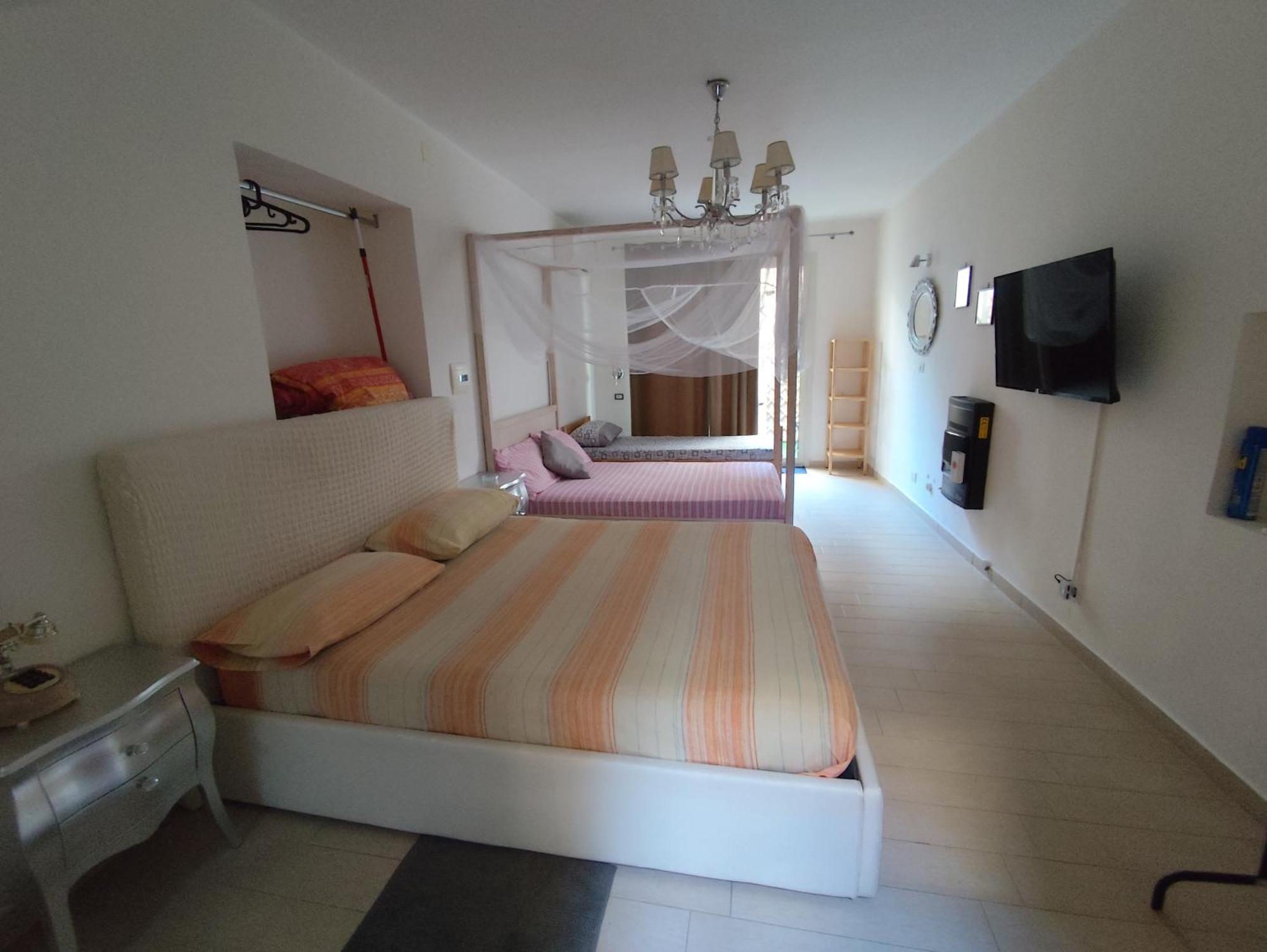 Affittacamere Silvagni Caserta Ruang foto
